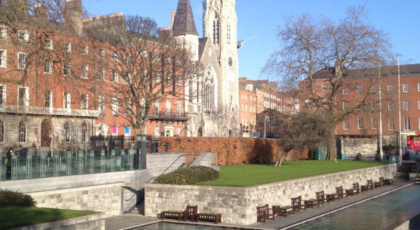 Фото 
Holiday Aparthotel Duplex
