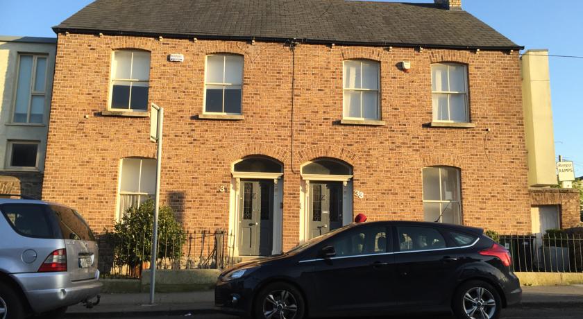 Фото 
Djasal Moradias Apartment
