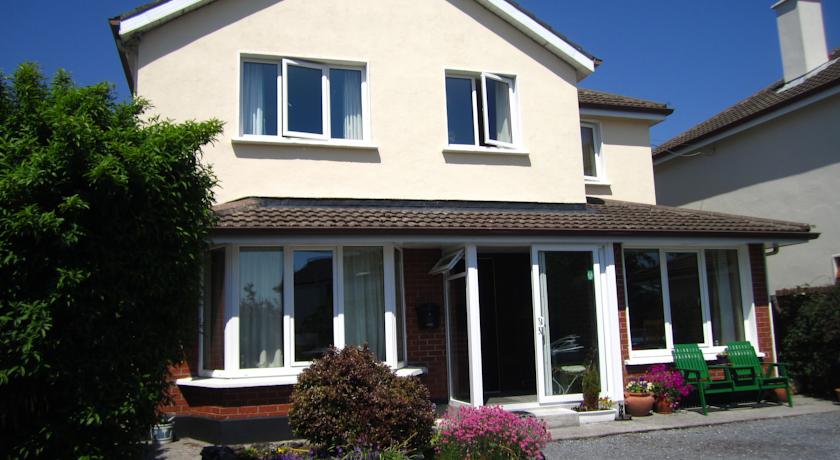 Фото 
Kira&#39;s Boutique Hotel
