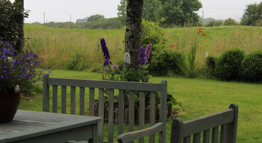 Фото 
Praiadise Hostel
