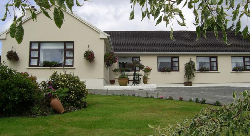 Фото 
Diquini Guest House
