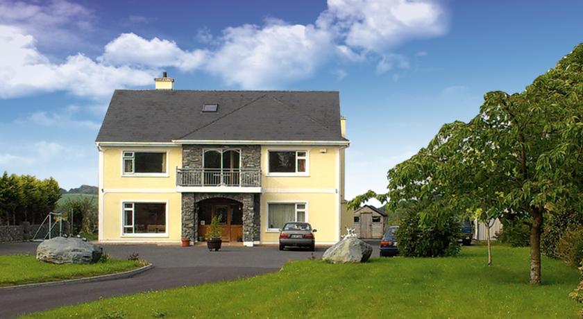 Фото 
Hotel Mont Joli
