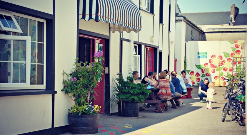 Фото 
Habitation Des Lauriers
