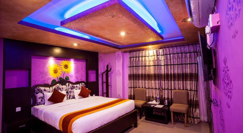 
Square Nine Hotel Belgrade
