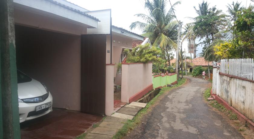 Фото 
Blue Elephant Tourist Guesthouse
