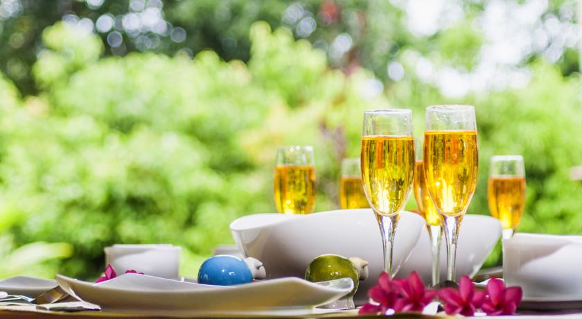 Фото 
Maple Leaf
