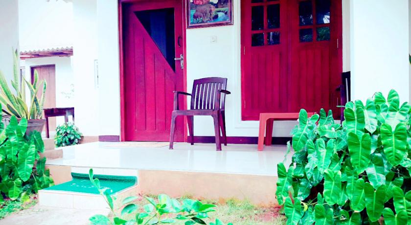 Фото 
Canadian Resideñce
