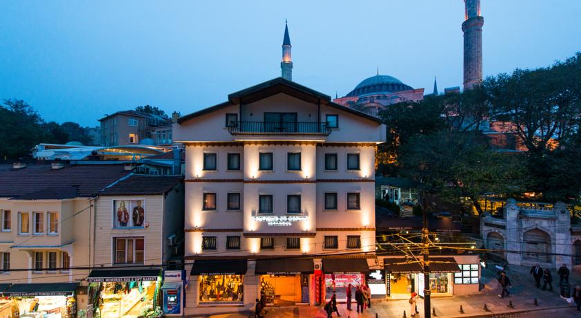 
Boutique Saint Sophia
