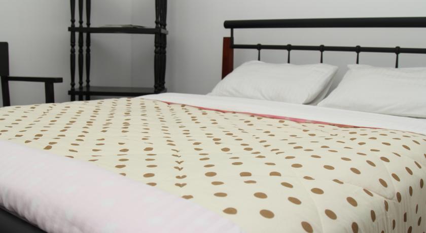 
Lemazone Inn
