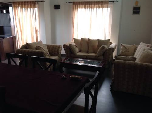 Фото 
HaRi Colombo Studio Apartments
