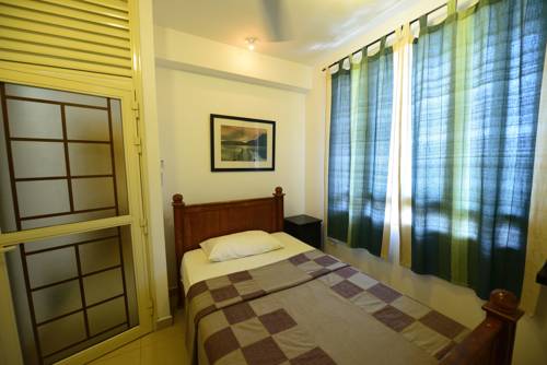 Фото 
Hotel Sunshine
