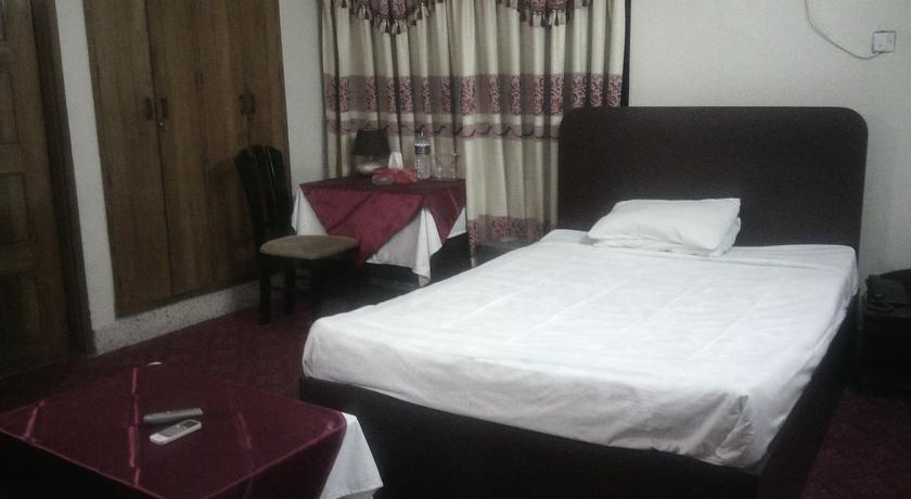 
Hotel Esmeralda Select
