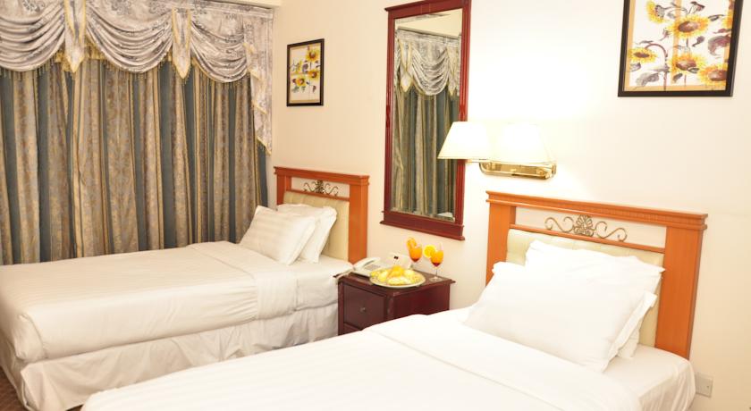 
Elegance Hotel
