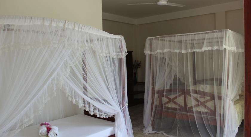 Фото 
Yasraa Holiday Villa Hikkaduwa
