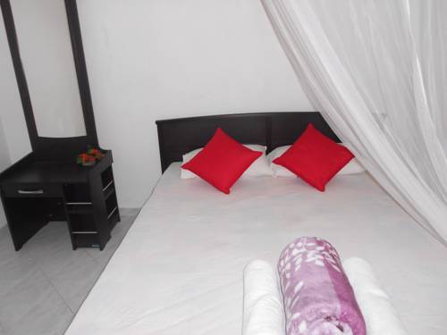 Фото 
Green Wood Garden
