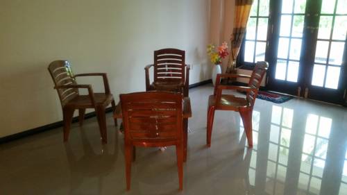 Фото 
Sanras Holiday Home
