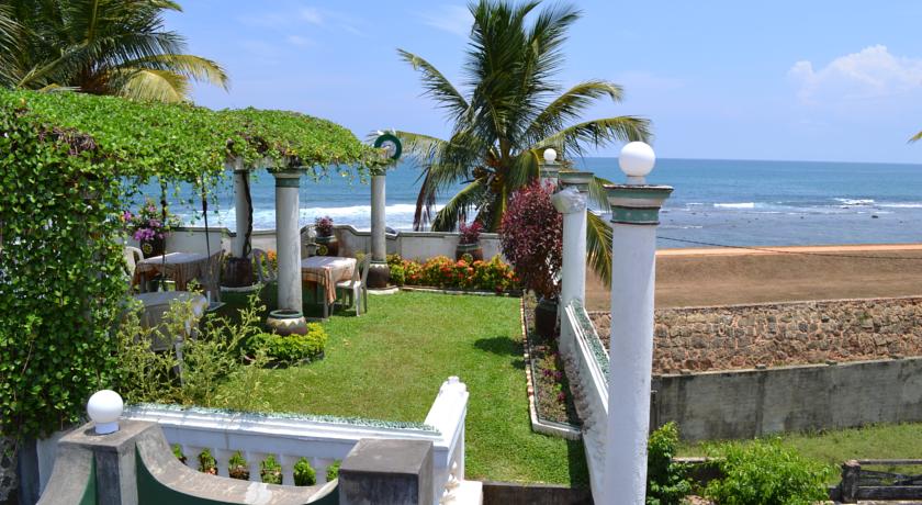 Фото 
Southern Comforts Guest House
