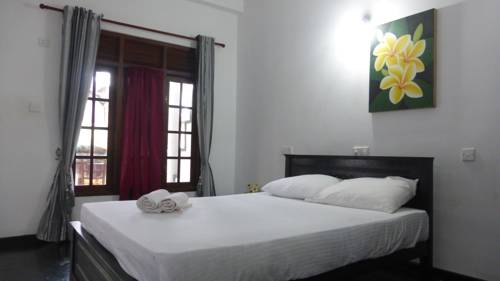 Фото 
PALITHA GUEST HOUSE &#47; HOTEL DANDELION
