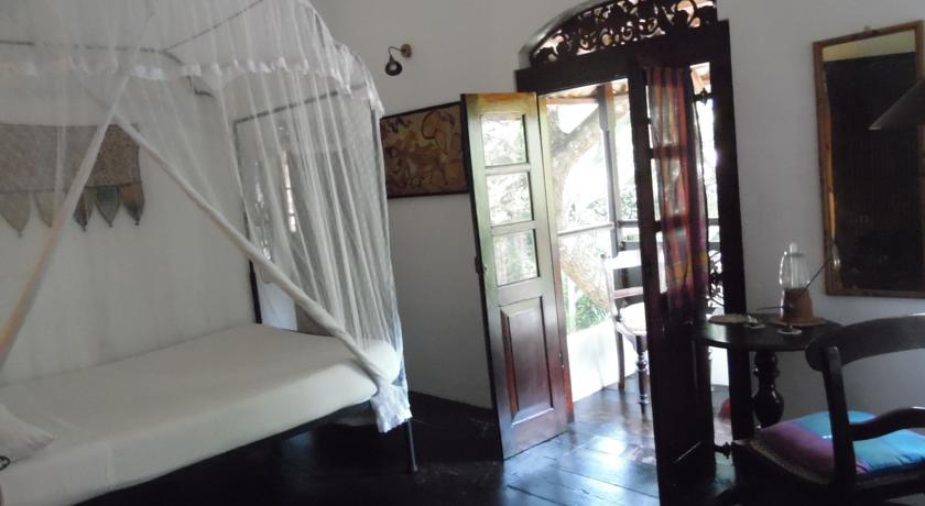 Фото 
Hostel Unawatuna
