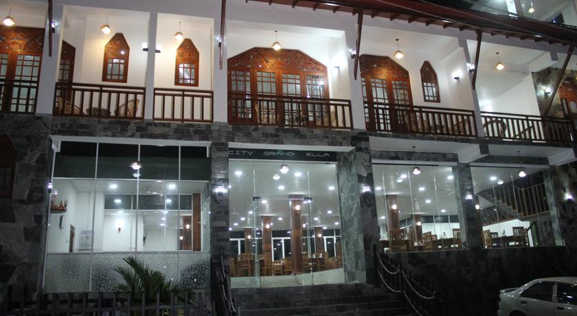 Фото 
Green Side View
