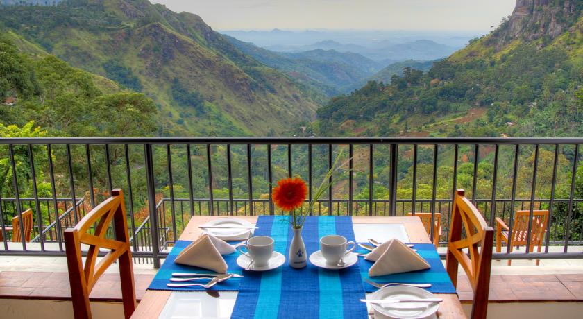 Фото 
Salient View
