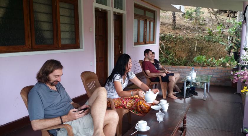 Фото 
Ella River Cave
