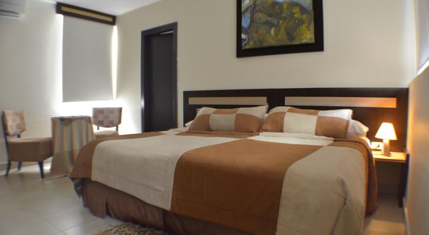 
Hotel Luna
