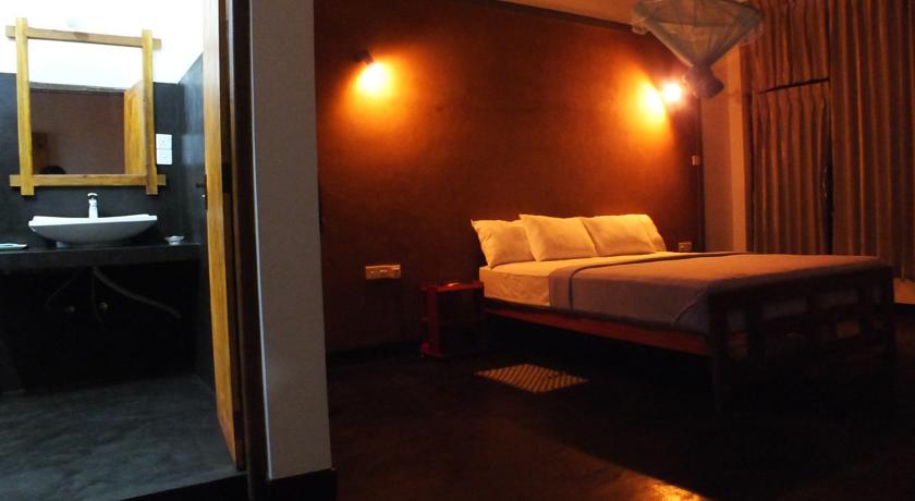 Фото 
Nest Of Peak
