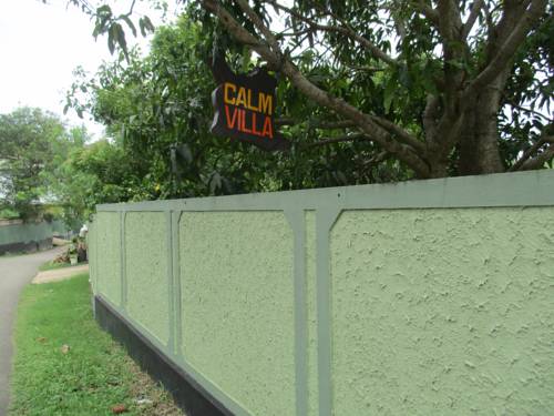 Фото 
Sam Tourist Inn
