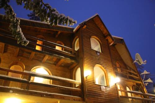 Фото 
The Continental Hotel
