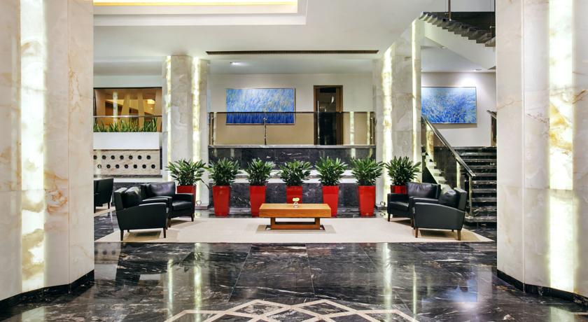 Фото 
Elegance Hotel

