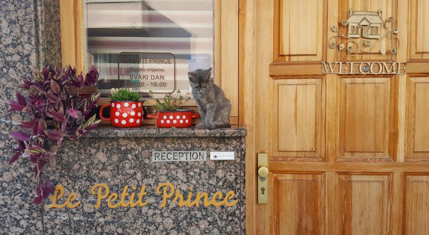 Фото 
Majestic Gobi Tour Operator and Guest House
