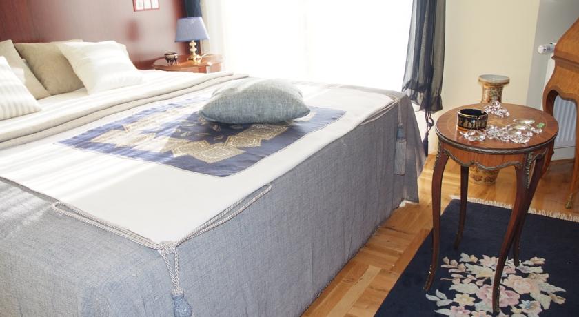 Фото 
Khaan Jims Tourist Camp
