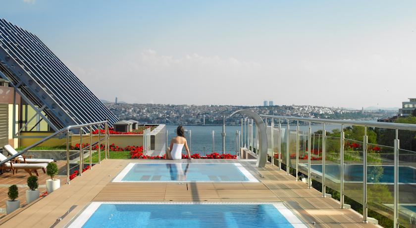 
The Ritz-Carlton, Istanbul at the Bosphorus
