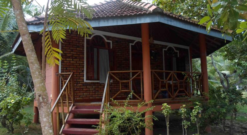 Фото 
Liana Palace
