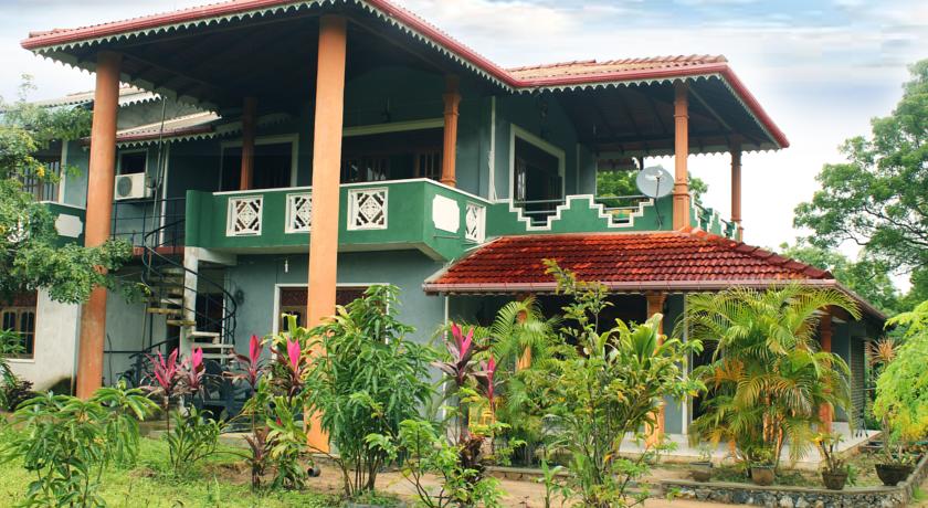 Фото 
Palitha Homestay
