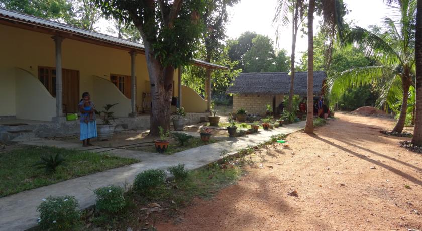 Фото 
Sigiriya Village Home Stay
