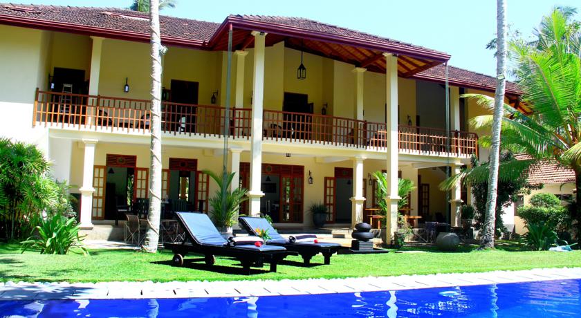 Фото 
The Inside
