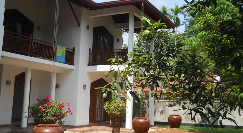 Фото 
Mangroven River View
