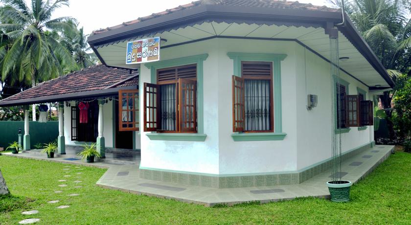 Фото 
The Private Villa Bentota
