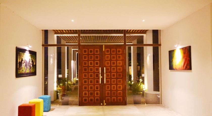 Фото 
Yala Meedum safari
