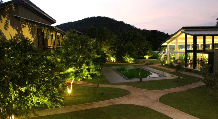 Фото 
Flamingos Safari Hotel
