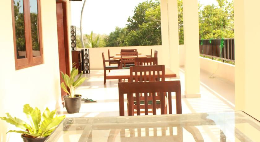 Фото 
Lotus Inn Tourist Resort
