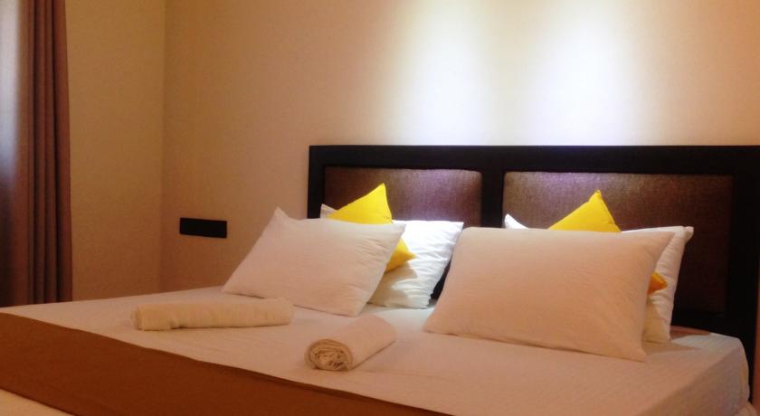 Фото 
Mahayaya Village
