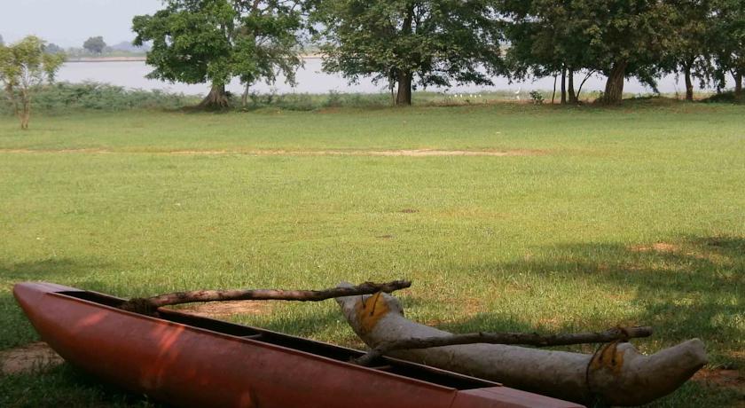 Фото 
Sunshine Hotel & Hall
