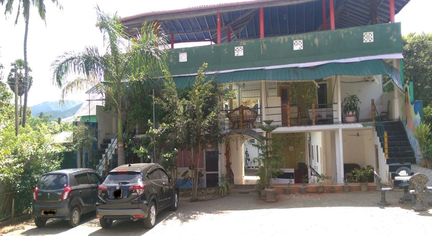 Фото 
Uppuveli Rea Beach Hotel
