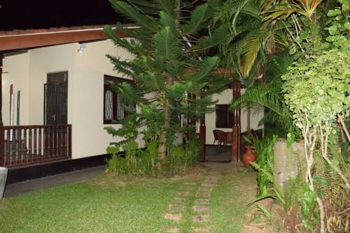 Фото 
Coralli Arpa Suites Apartments
