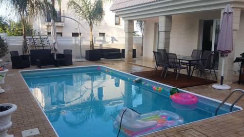 Фото 
Constantinou Bros Asimina Suites Hotel
