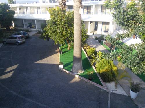 
Elias Beach Hotel
