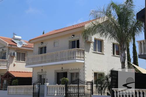 Фото 
Camelia Gardens
